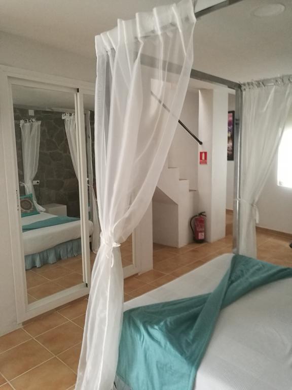 Pension Isla - Couples Only Casas de Cuadra Zewnętrze zdjęcie